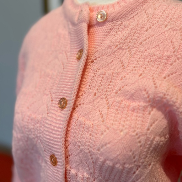 Cuddle Knit vintage 60’s pin up cardigan size M in barbie bubblegum pink NWT - Picture 3 of 9